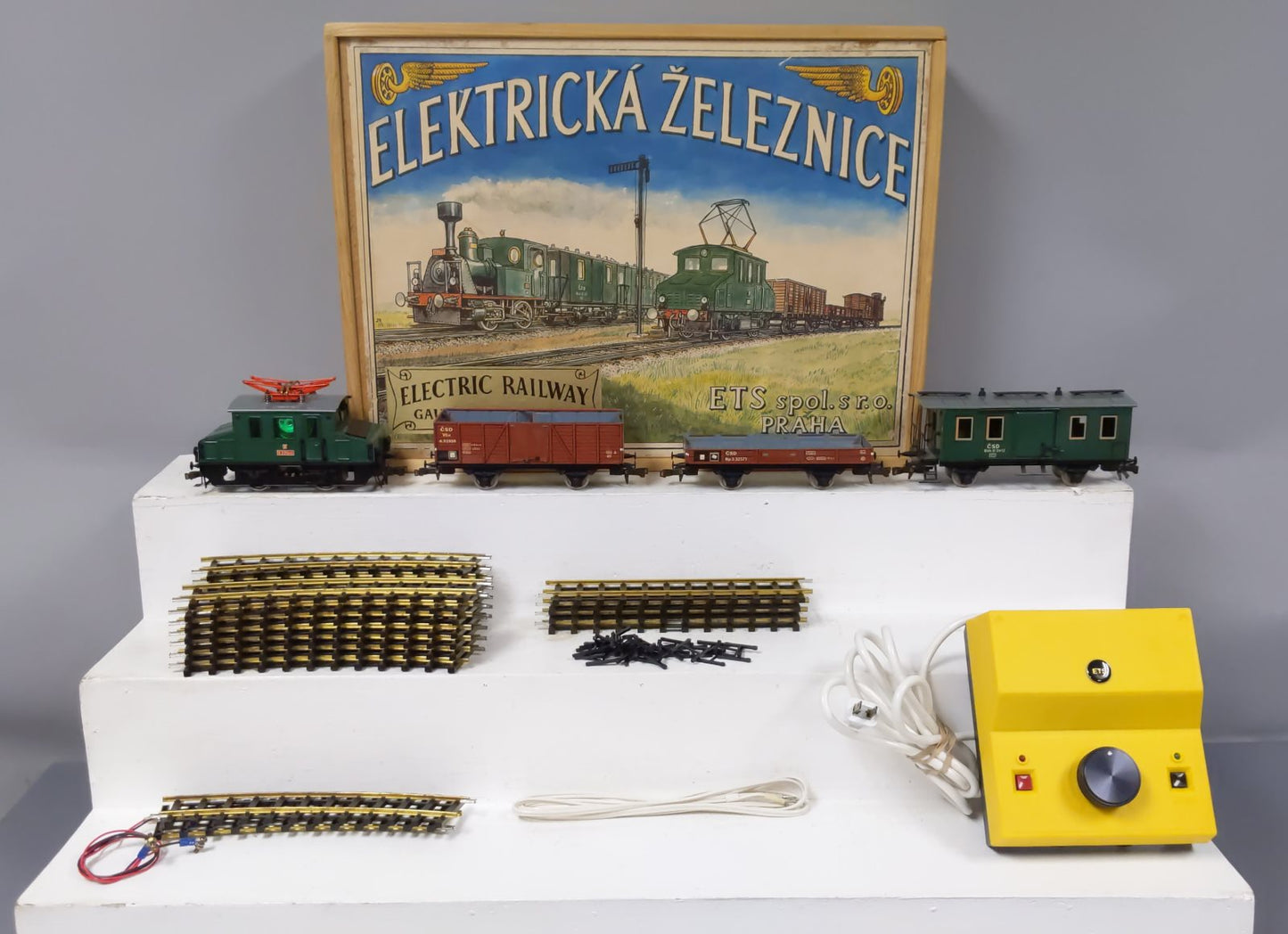 ETS 1142 O Czechoslovak State Railways (CSD) Prague Electric Railway Set EX/Box