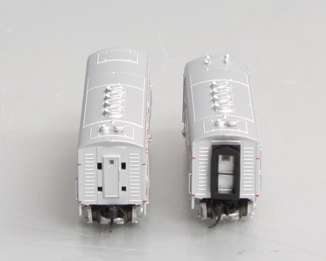 Broadway Limited 6832 N CB&Q EMD F3 A/B Diesel Locomotive Sound/DCC #9960A/9960B