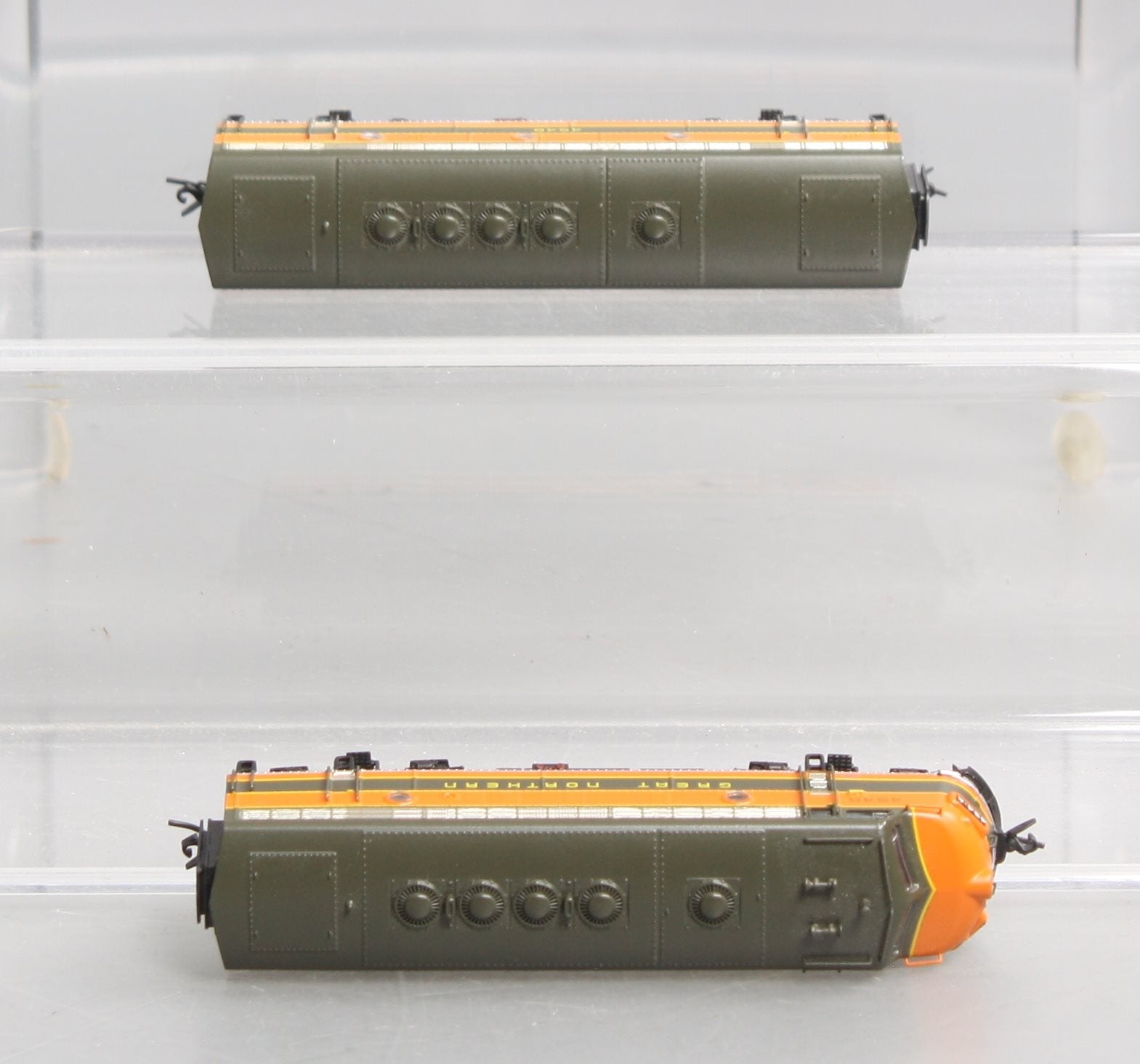 Broadway Limited 6863 N GN EMD F7 A/B Diesel Locomotive Sound/DC/DCC #454A/454B
