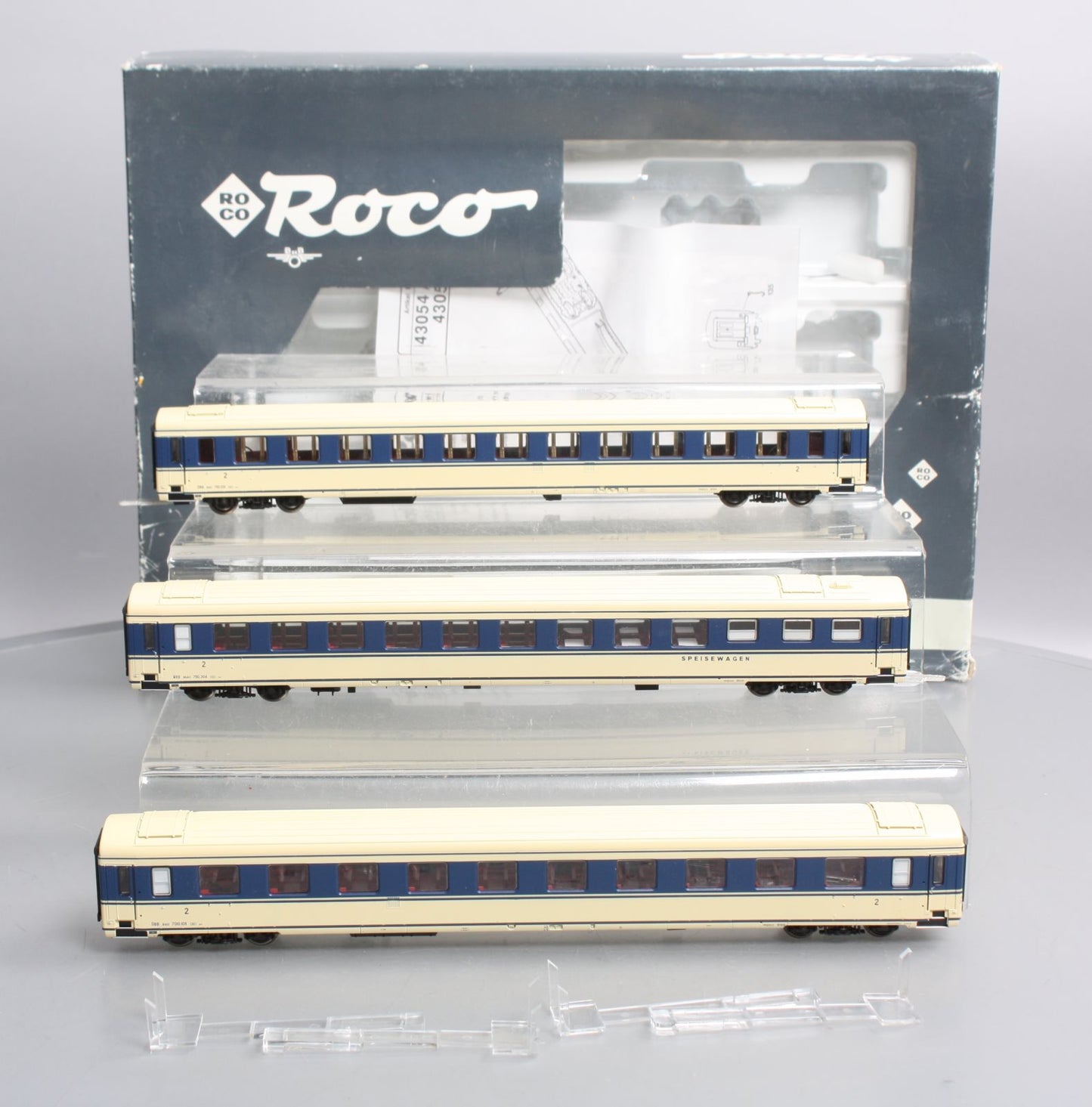 Roco 43056 HO Scale OBB Alpine Express Cream and Blue 3 Car Set VG/Box