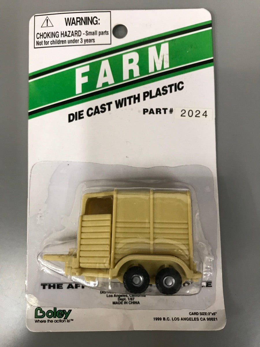 Boley 2024 HO Farm Horse Trailer Tan