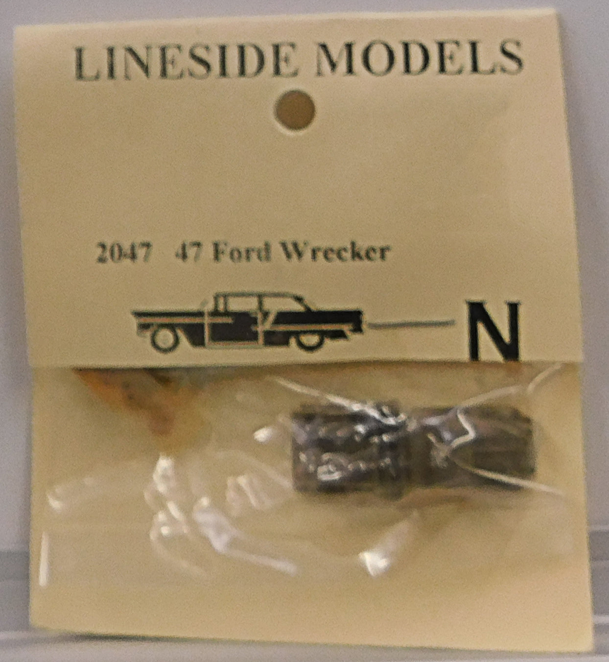 Lineside Models 2047 N 1947 Ford Wrecker