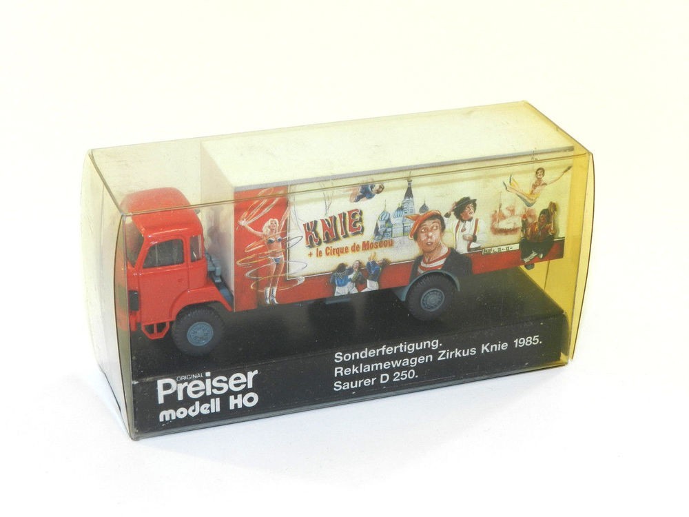 Preiser 20708 HO Advertising Circus Truck