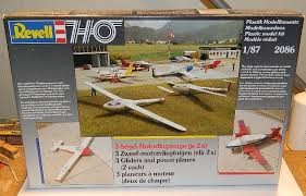 Revell 2086 HO Gliders and Power Planes Plastic Model Kit