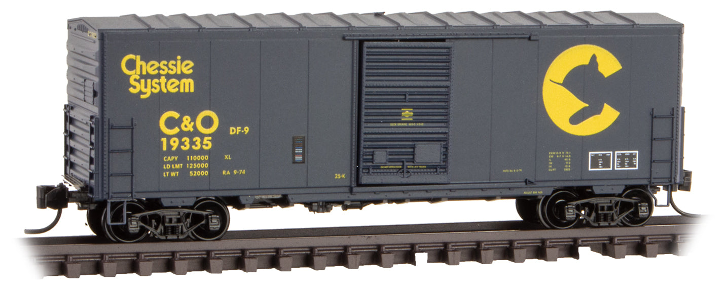 Micro-Trains 02400450 N Chesapeake & Ohio 40' Single Door Boxcar #19335
