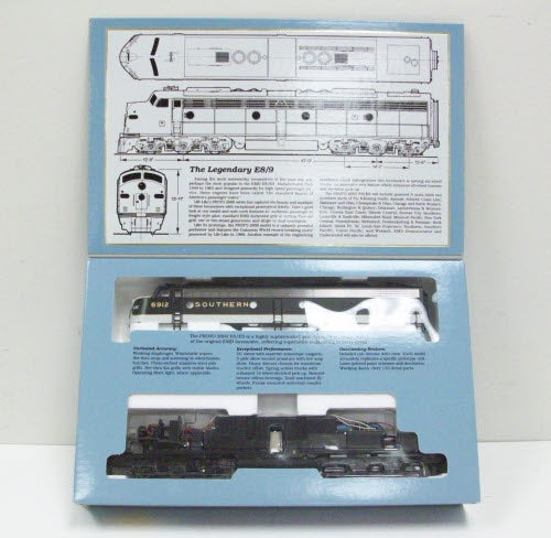 Proto 2000 21012 HO Scale Southern E8/9 Diesel Locomotive #6912