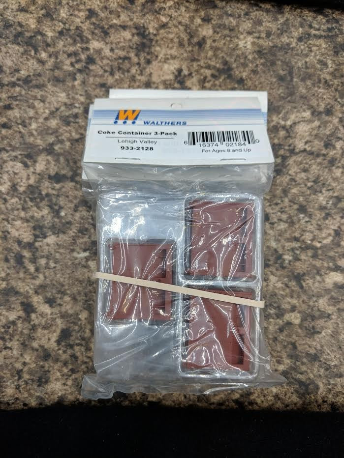 Walthers 933-2128 HO Scale Lehigh Valley Coke Container (Pack of 3)