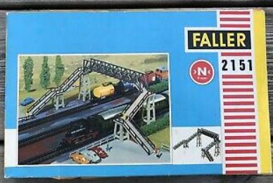 Faller 2151 N Pedestrian Bridge Building Kit
