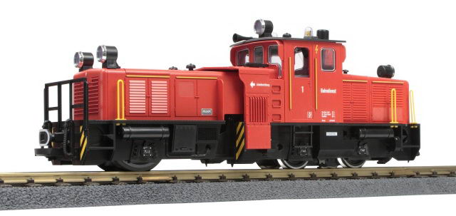 LGB 21670 G Track Cleaning Locomotive with Onboard Decoder