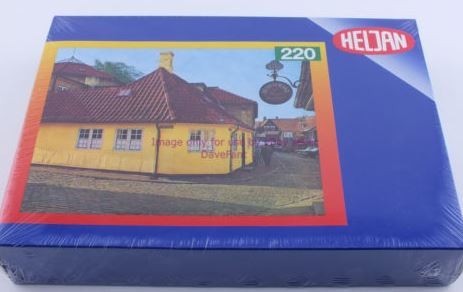 Heljan B220 HO Scale Hans C. Andersen House Plastic Building Kit