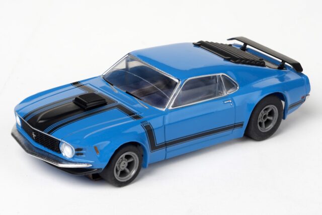 AFX 22026 HO Mega G+ Mustang Clear Boss 302 Slot Car