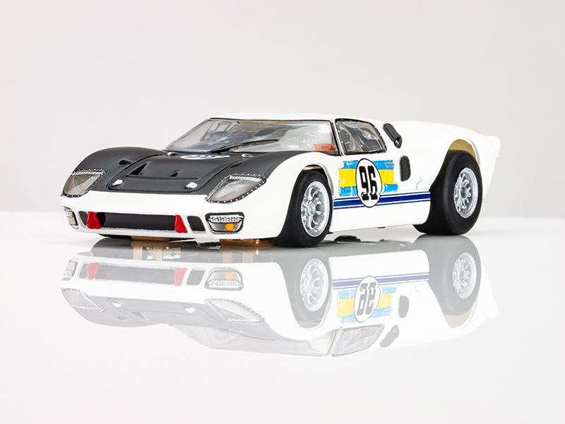 AFX 22057 HO Mega-G+ White/Black Ford GT40 MKII #96 Daytona Slot Car
