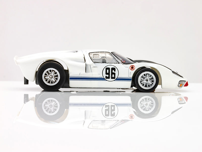 AFX 22057 HO Mega-G+ White/Black Ford GT40 MKII #96 Daytona Slot Car