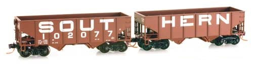 Micro-Trains 05600370 N Southern 33' Rib Side Twin Bay Hopper #102077