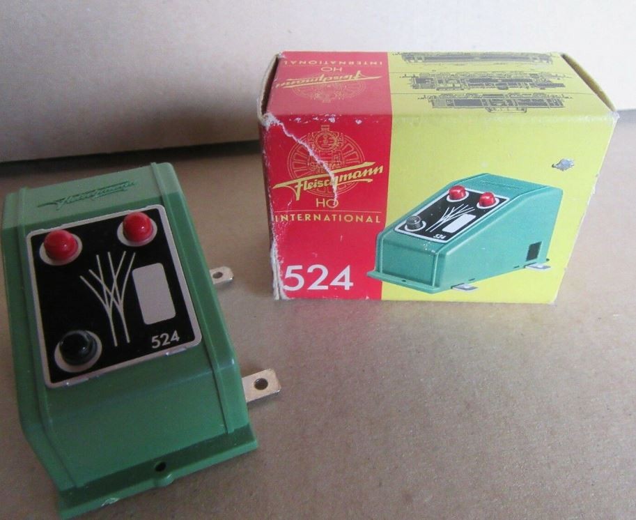 Fleischmann 524 HO Switch Housing Command