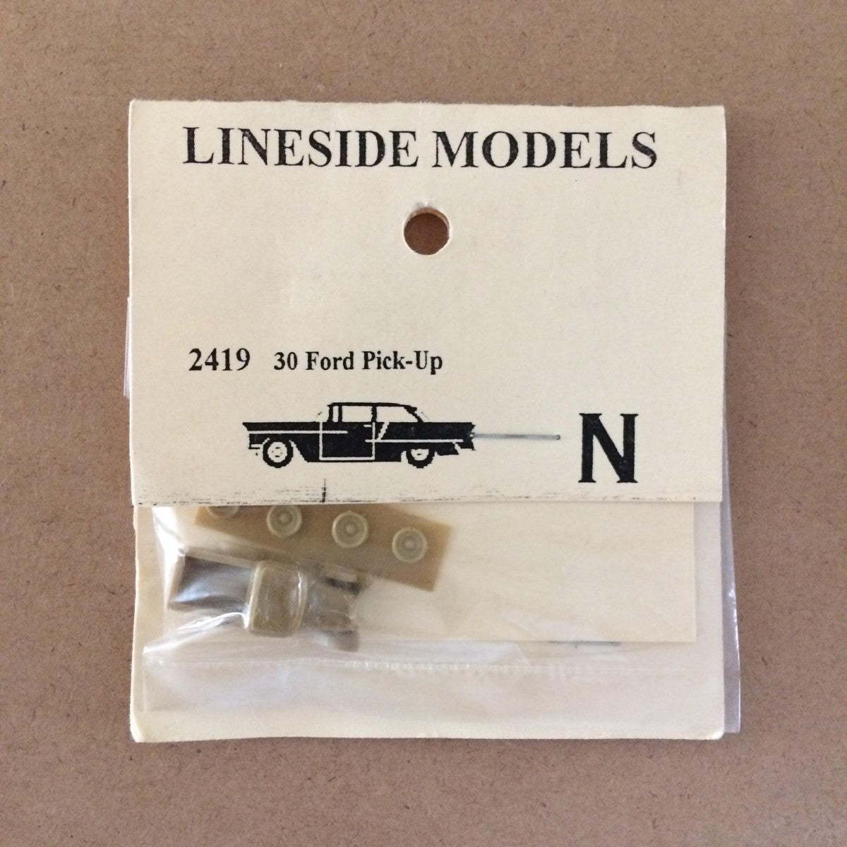 Lineside Models 2419 N 1930 Ford Pick-Up