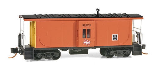 Micro-Trains 13000080 N Milwaukee Road 31' Bay Window Steel Caboose #992215