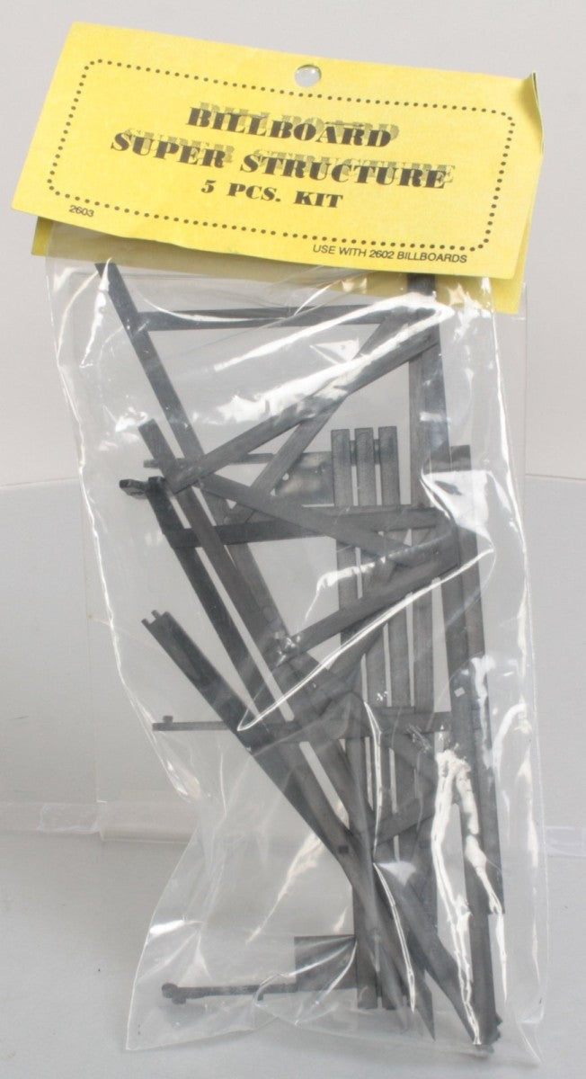 Town & Country Hobbies 2603 O Billboard Super Structure Kit (Pack of 5)