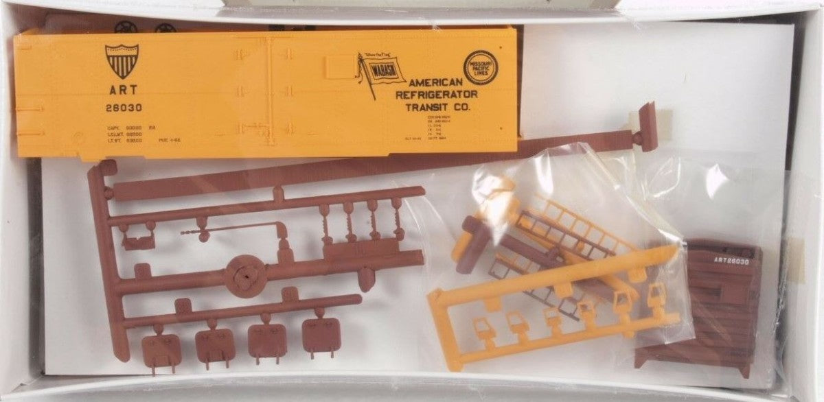 Walthers 932-2552 HO 40' Meat Reefer ART