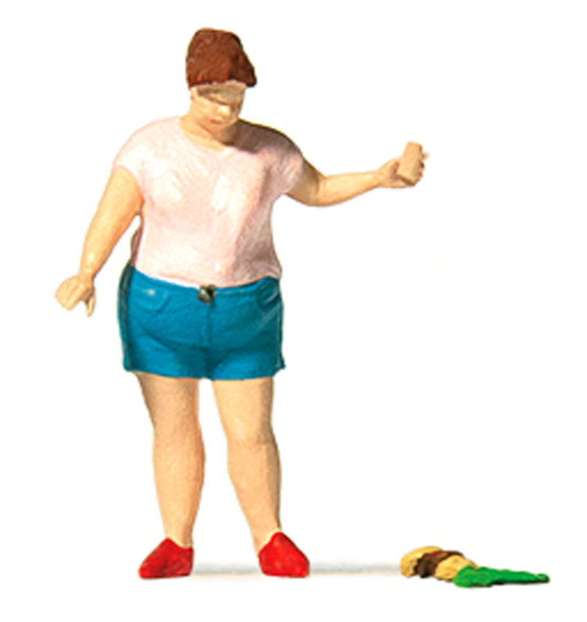 Preiser 28232 HO Woman Dropped Burger Figure