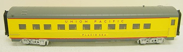 MTH 30-67038 O Union Pacific 60' Streamlined ABS Sleeper/Diner Set (Set of 2)