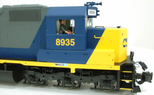 Aristo-Craft 22410 G CSX SD-45 Diesel Locomotive #8935