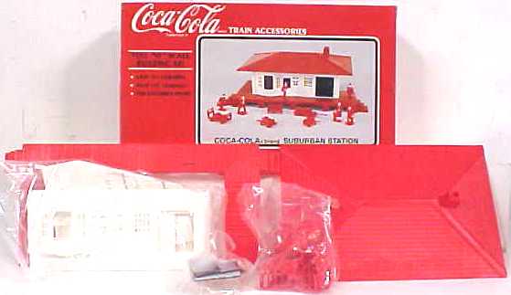 K-Line K-40311 O Coca-Cola Suburban Station Kit
