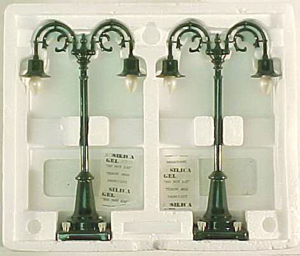 MTH 30-1020 #54 Green Twin Gooseneck Lamp Posts (2)