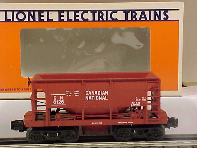 Lionel 6-6126 O Gauge Canadian National Ore Car with Ore Load