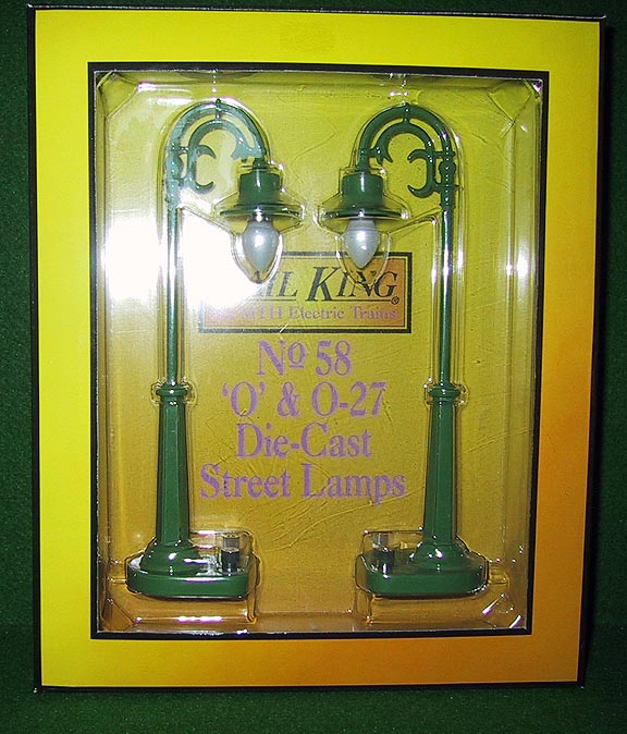 MTH 30-1057 #58 O Scale Single Arc Pea Green Lamp Set (Pack of 2)