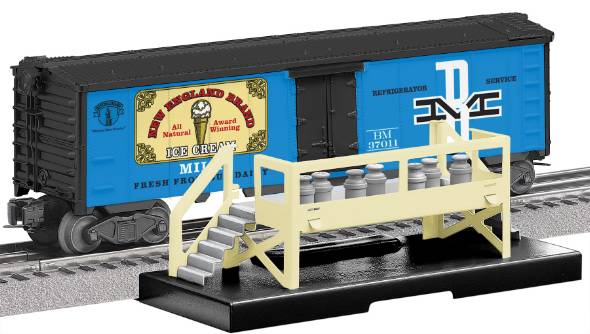 Lionel 6-37011 O Gauge B&M Milk Car with Platform