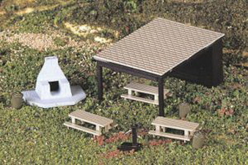 Bachmann 42213 HO Picnic Set Park Accessories (Pack of 6)
