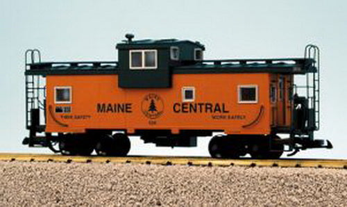 USA Trains 12121 G Maine Central Illuminated Extended Vision Caboose #654