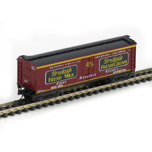 Athearn 11637 N Bellows Falls Creamery 40' Milk Car #1834