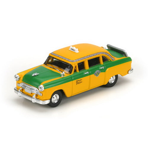 Athearn 26371 HO Green/Yellow A8 Checker Taxi