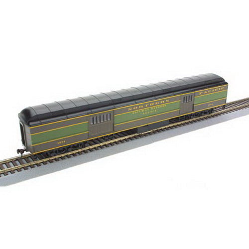 Athearn 7870 HO Scale Northern Pacific REA Standard Baggage Car #1574