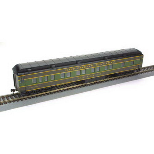 Athearn 7872 HO Scale Northern Pacific Heavyweight Pullman Passenger Car