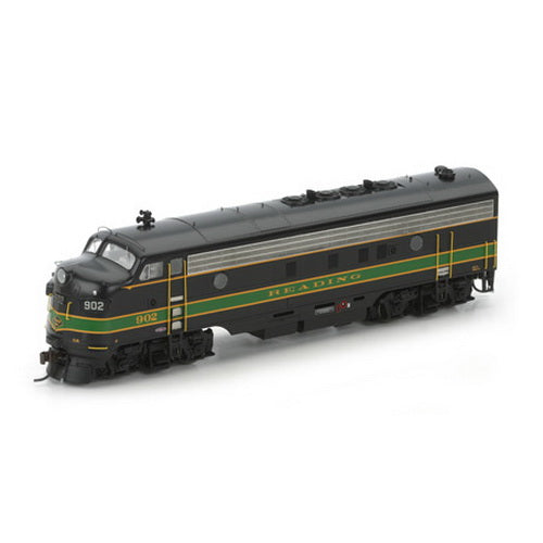 Athearn G22212 HO Reading FP7 Diesel Locomotive #902