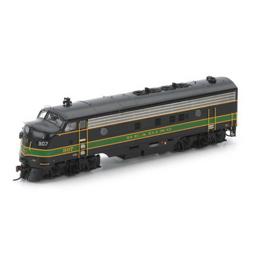 Athearn G22214 HO Reading FP7 Diesel Locomotive #907