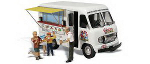 Woodland Scenics AS5541 HO AutoScenes Ike's Ice Cream Truck