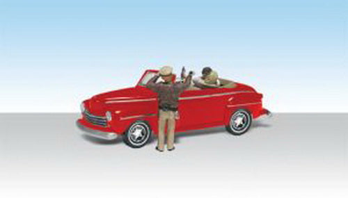 Woodland Scenics AS5337 N AutoScenes Cop'n a Kiss (Pack of 2)