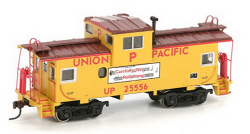 Athearn 74091 HO Union Pacific RTR Wide Vision Caboose #25556