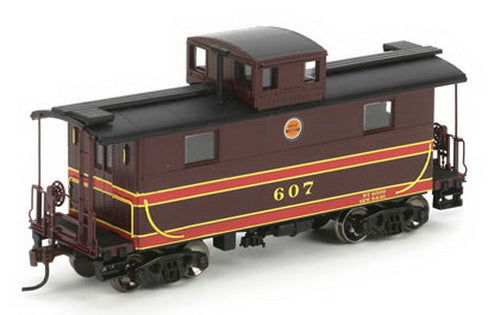 Athearn 74358 HO Chicago Great Western 2 Window Caboose #607