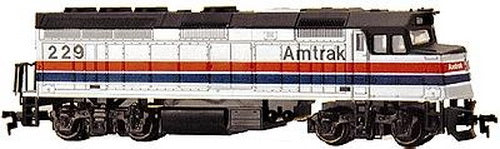 Life Like 8241 HO Amtrak EMD F40PH Powered Diesel Locomotive #229