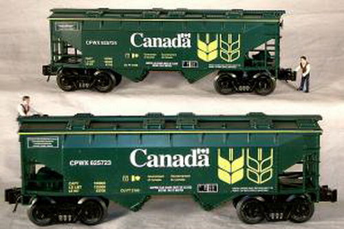 RMT 96355 O CP Canada 2-Bay Covered Hopper (Set of 2)
