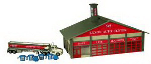 Model Power 689 HO Scale Built-up Exxon Station w/Tanker
