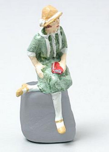 Aristo-Craft ART60020 G Scale Seated Female Child Figure