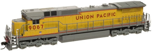 Atlas 51871 N Dash 8-40C w/DCC, UP/Baby Wings #9067
