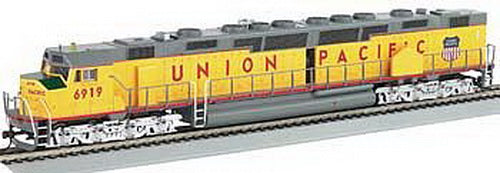 Bachmann 62107 HO Scale Union Pacific DD40AX Centennial Diesel Locomotive #6919