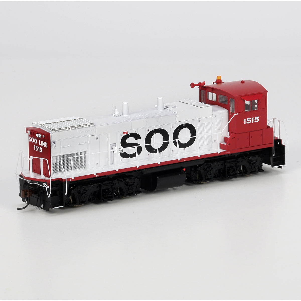 Athearn G66219 HO Soo Line MP15AC Diesel Locomotive w/DCC & Sound #1515